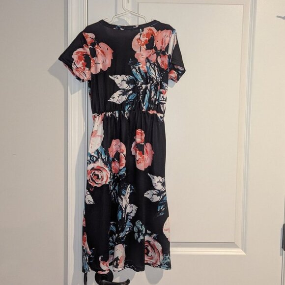 *3 FOR $9* Floral Print Navy Long Maxi Short Sleeve Dress with Pockets 110 4T 5T - Picture 2 of 2
